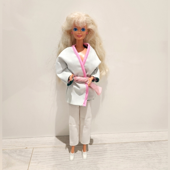 2/$20 1985 Barbie Twice as Nice Fashions - Picture 3 of 8
